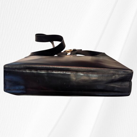 Salvatore Ferragamo Gancini Black Leather Shoulder Bag - Picture 5 of 7